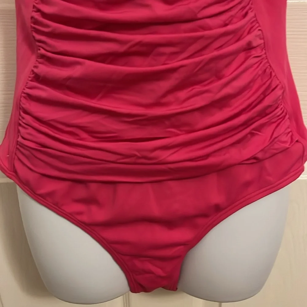 Jantzen swimsuit - Picture 4 of 10